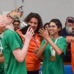 Los atletas de San Juan brillaron en los Juegos Nacionales Evita de Deporte Adaptado, celebrados en Mar del Plata, donde la delegación sanjuanina obtuvo importantes logros. Con medallas en diversas disciplinas como atletismo, natación y goalball, San Juan reafirmó su liderazgo en el deporte inclusivo y su compromiso con el desarrollo deportivo adaptado.