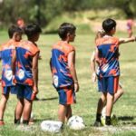 El exfutbolista Germán Salla organiza un campus intensivo de fútbol en San Juan, dirigido a jóvenes de entre 8 y 17 años. Con el apoyo de la Secretaría de Deportes, el evento busca identificar y desarrollar futuras promesas del fútbol sanjuanino, combinando entrenamientos técnicos y charlas formativas.