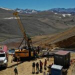 En la madrugada del martes 26 de noviembre, José Arnaldo Ríos, un operador minero de 59 años, fue encontrado sin vida en el campamento Los Amarillos, ubicado en el proyecto Veladero. Según las primeras informaciones, el trabajador habría fallecido por causas naturales.