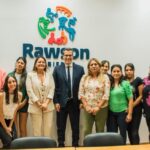 El intendente de Rawson Carlos Munisaga firmó un convenio de colaboración con la Defensoría del Pueblo y la RONAT San Juan para proteger los derechos de niños, niñas y adolescentes. Este acuerdo busca promover proyectos que fortalezcan la promoción de derechos y acciones conjuntas para abordar problemáticas sociales.