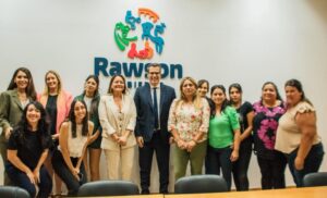 El intendente de Rawson Carlos Munisaga firmó un convenio de colaboración con la Defensoría del Pueblo y la RONAT San Juan para proteger los derechos de niños, niñas y adolescentes. Este acuerdo busca promover proyectos que fortalezcan la promoción de derechos y acciones conjuntas para abordar problemáticas sociales.