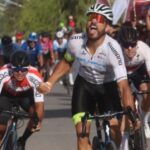 En una emocionante jornada de la Vuelta a San Juan, el ciclista brasileño Casio Freitas se llevó la victoria tras imponerse en el sprint final al argentino Nicolás Tivani. La etapa estuvo marcada por una fuga estratégica y una competencia reñida que mantuvo expectantes a los amantes del ciclismo en San Juan.