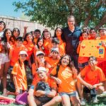 El intendente de Rawson, Carlos Munisaga, visitó las Colonias de Verano 2025, donde niños, adultos mayores y personas con discapacidad disfrutan de actividades recreativas. Durante su recorrido, destacó la importancia de estos espacios para la integración y el disfrute de todos los ciudadanos.