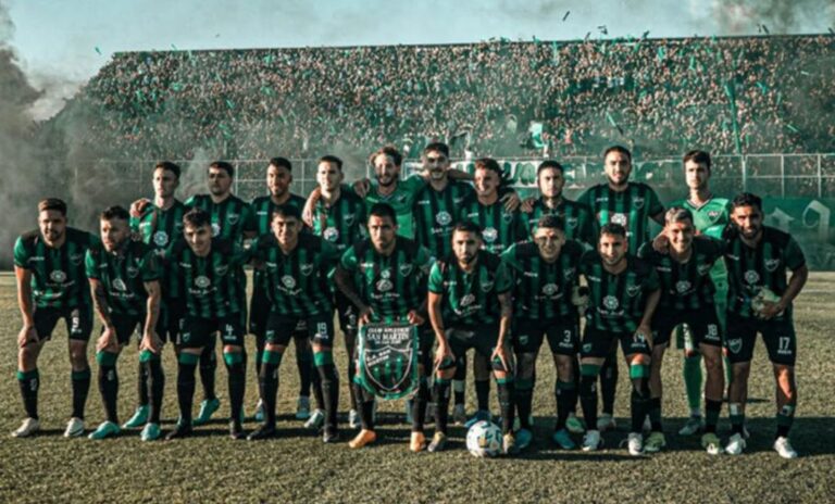 El Club San Martín de San Juan inició su pretemporada en el estadio Hilario Sánchez con el objetivo de prepararse para la vuelta a la Primera División. El equipo Verdinegro sumó importantes refuerzos y renovó con jugadores clave que lograron el ascenso.