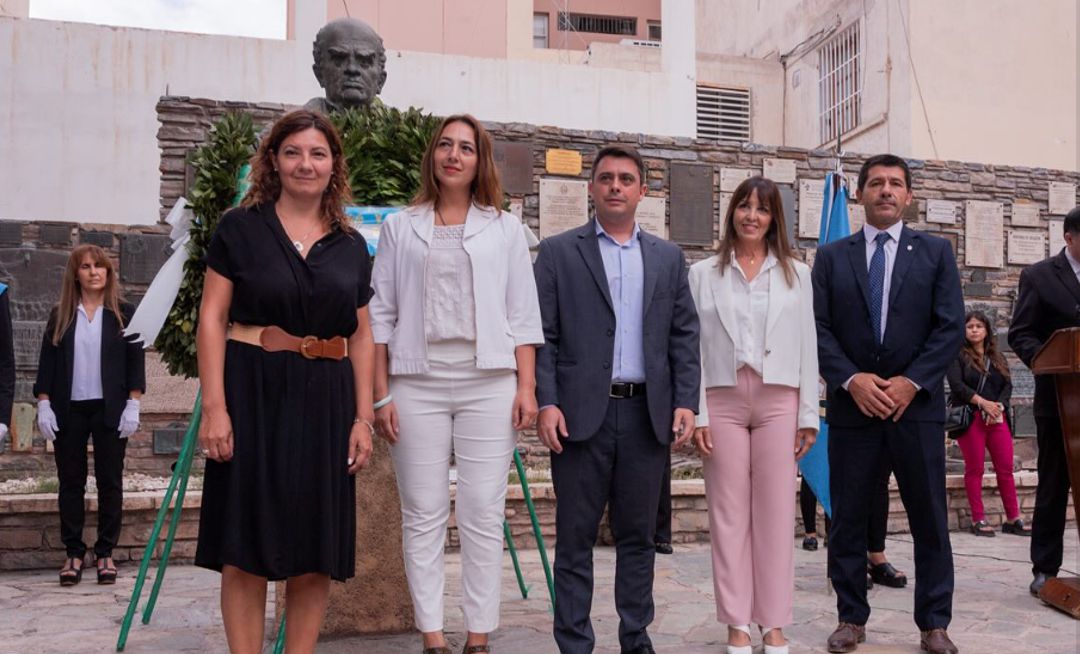 La ciudad de San Juan conmemoró el natalicio de Domingo Faustino Sarmiento, nacido el 15 de febrero de 1811, con un emotivo acto en el barrio Carrascal.