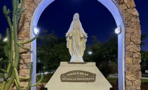 virgen de la medalla milagrosa en san juan