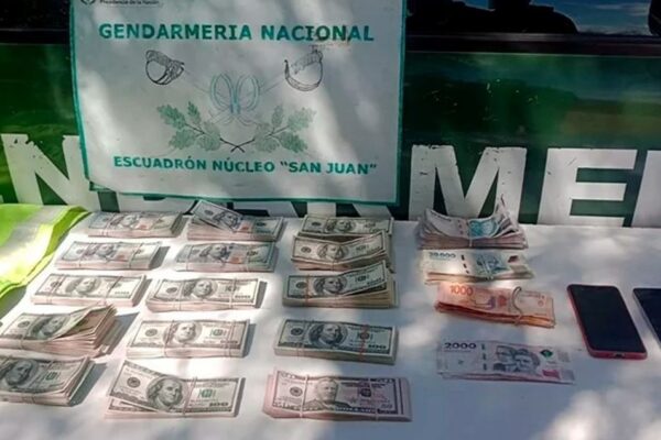 GENDARMERÍA NACIONAL INCAUTÓ MÁS DE 135 MIL DÓLARES EN UN OPERATIVO EN SAN JUAN