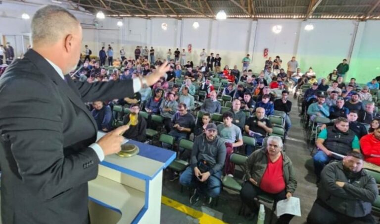 El próximo 25 de abril, la Caja de Acción Social de San Juan (CAS) realizará el primer remate del año de movilidades pertenecientes a distintos organismos públicos. El evento se llevará a cabo a las 17:00 en la Gerencia de Préstamos, ubicada en calle Mendoza 451 Sur.