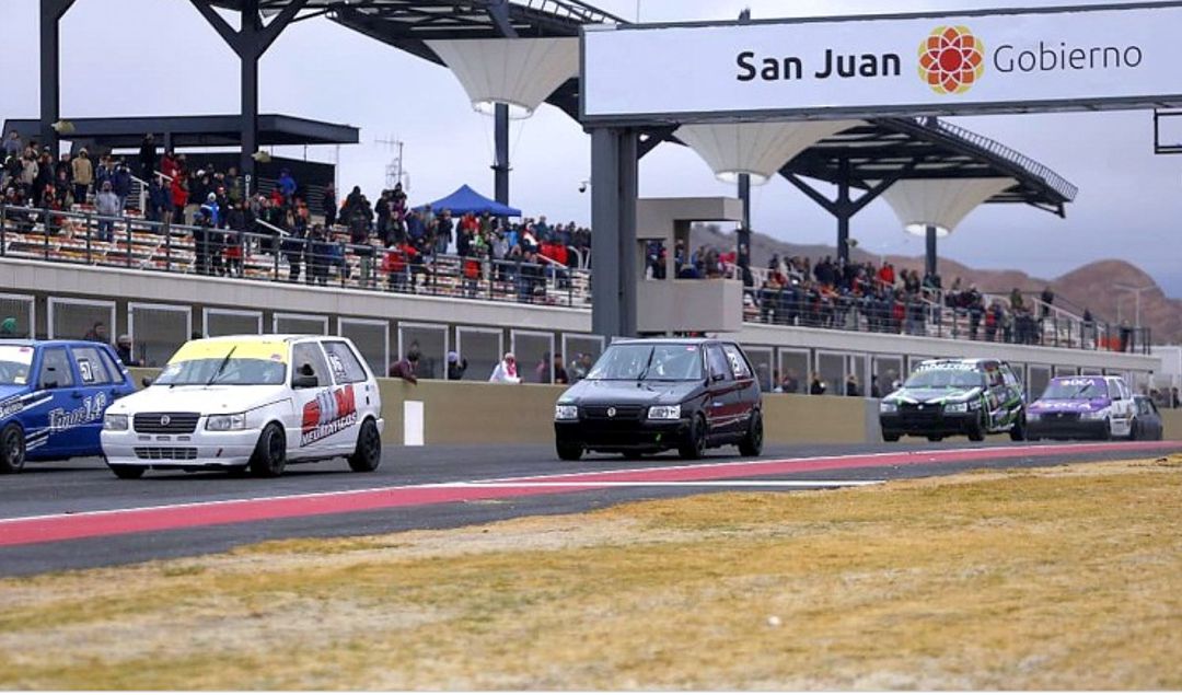 El Campeonato Zonal Cuyano de automovilismo disputará su tercera fecha en el Circuito San Juan Villicum, marcando su primera salida de Mendoza en la temporada. Las categorías Clase 2, Fórmula Cuyana, Turismo Pista 1.4, Promocional y TC Cuyano se darán cita en el trazado albardonero, con la participación de pilotos locales y mendocinos.