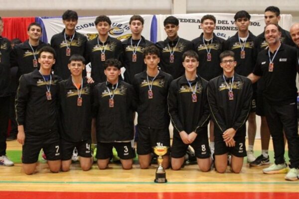 SAN JUAN LOGRA UN HISTÓRICO TERCER PUESTO EN EL CAMPEONATO ARGENTINO DE VOLEIBOL SUB 18