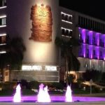 En conmemoración del Día Mundial de Toma de Conciencia del Abuso y Maltrato en la Vejez, el Gobierno de San Juan iluminó de color violeta sus principales edificios públicos. La medida busca visibilizar esta problemática y sensibilizar a la sociedad sobre los derechos de las personas mayores.