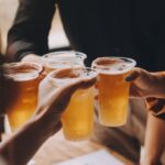 Este sábado 12 de julio, desde las 17 hasta la medianoche, se realizará en el Chalet Cantoni la segunda edición de “La Noche de las Fábricas”. El evento fusionará música en vivo, gastronomía regional y cerveza artesanal en una experiencia multisensorial.