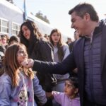 La histórica estación de trenes de Cañada Honda, ubicada en el departamento Sarmiento, fue escenario de una nueva jornada del programa San Juan Cerca, en articulación con el Tren del Ministerio de Capital Humano de la Nación. El evento contó con la presencia del gobernador Marcelo Orrego y diversas autoridades provinciales y municipales.