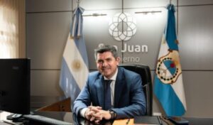 Tras más de tres décadas de espera, la provincia de San Juan logró recuperar el derecho de contar con una zona franca en el departamento Jáchal. Este avance se da gracias a las gestiones impulsadas por el gobernador Marcelo Orrego, quien retomó el vínculo con el Gobierno nacional para actualizar la documentación y evitar la pérdida del beneficio.
