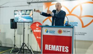 El Ministerio de Economía, Finanzas y Hacienda, a través de la Caja de Acción Social (CAS), anunció la realización de un nuevo remate oficial el viernes 22 de agosto de 2025 a las 16:30. La subasta incluirá vehículos del Instituto Provincial de Exploraciones y Explotaciones Mineras (IPEEM) y de la Municipalidad de Santa Lucía, y se llevará a cabo en la sede de la Gerencia de Préstamos de la CAS, en calle Mendoza 451 Sur, Capital.