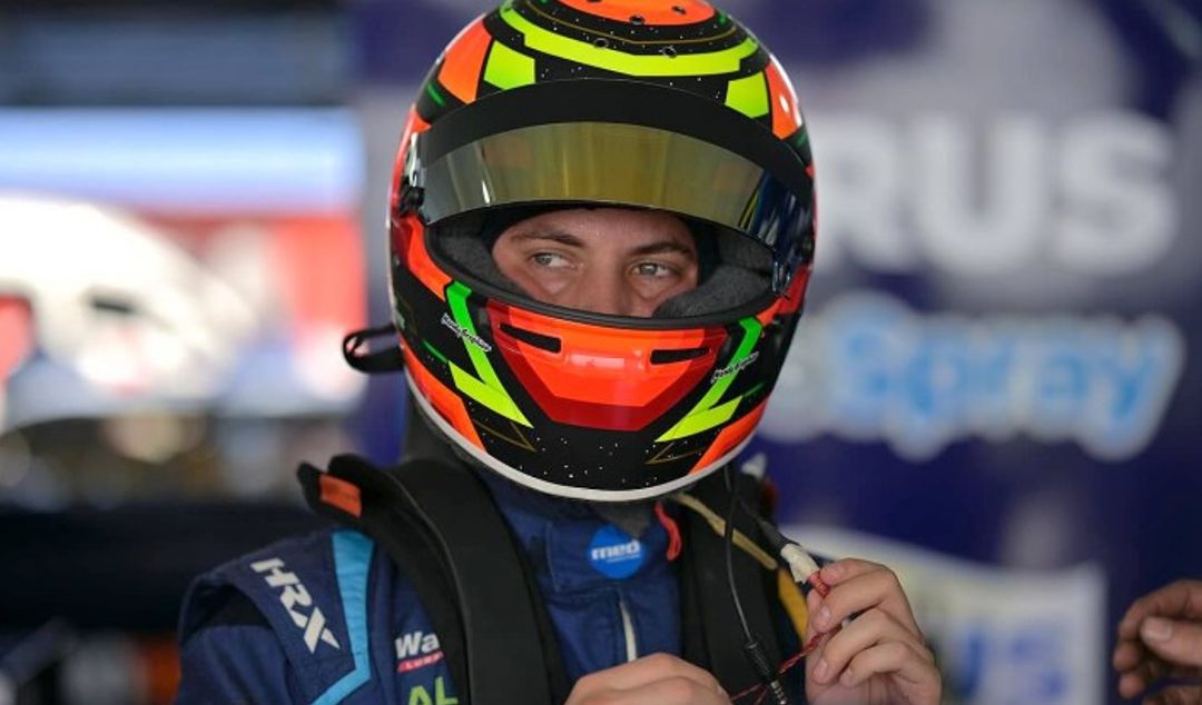 El piloto sanjuanino Tobías Martínez se prepara para disputar el Desafío de las Estrellas del Turismo Carretera en San Juan, una competencia especial de 50 vueltas y sin clasificación previa. Luego de su debut con triunfo en El Calafate, Tobías afrontará el evento en el autódromo El Villicum con su Toyota Camry del equipo Rus Med.