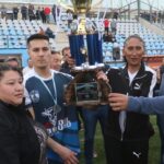 La Liga Albardón-Angaco se consagró campeona de la Copa País en su fase provincial tras vencer 1-0 a la Liga Caucetera-Sanmartiniana. El gol del título llegó a los 35 minutos del segundo tiempo gracias a un remate impecable de Octavio Martín, que dejó sin chances al arquero rival y desató la euforia de los hinchas.