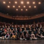 El Teatro del Bicentenario vivió una jornada única con la propuesta educativa y vivencial “Un Día en la Fábrica del Arte: Viví la experiencia del ballet”, destinada a estudiantes de institutos públicos y privados de danza de la provincia.