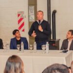 El vicegobernador de San Juan, Fabián Martín, encabezó en Calingasta la presentación del anteproyecto del Plan de Ordenamiento Territorial, una herramienta de planificación para proyectar el desarrollo futuro del departamento de manera equilibrada y sostenible.