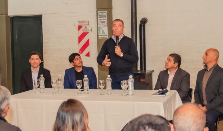 El vicegobernador de San Juan, Fabián Martín, encabezó en Calingasta la presentación del anteproyecto del Plan de Ordenamiento Territorial, una herramienta de planificación para proyectar el desarrollo futuro del departamento de manera equilibrada y sostenible.