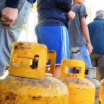 El programa Garrafa Hogar, impulsado por el Gobierno de San Juan, iniciará un nuevo recorrido del 4 al 8 de agosto para garantizar el acceso al gas envasado en cinco departamentos: 9 de Julio, Angaco, San Martín, Caucete y Sarmiento. Con descuentos de hasta un 40%, el operativo busca proteger a las familias ante las bajas temperaturas.