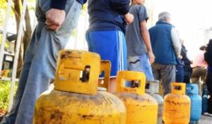 El programa Garrafa Hogar, impulsado por el Gobierno de San Juan, iniciará un nuevo recorrido del 4 al 8 de agosto para garantizar el acceso al gas envasado en cinco departamentos: 9 de Julio, Angaco, San Martín, Caucete y Sarmiento. Con descuentos de hasta un 40%, el operativo busca proteger a las familias ante las bajas temperaturas.