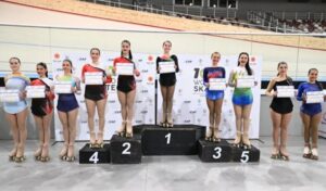 Del 20 de agosto al 4 de septiembre, el Velódromo Vicente Alejo Chancay será sede del Nacional Absoluto de Patinaje Artístico, un evento que reunirá a más de 1.600 atletas y 550 entrenadores de todo el país. La competencia ratifica a San Juan como epicentro de grandes eventos deportivos.