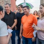 El gobernador Marcelo Orrego participó activamente en la campaña legislativa acompañando a los candidatos de la lista XSanJuan en una caminata por el barrio El Carrerito y alrededores, en el departamento Pocito. Allí, junto a Fabián Martín, Laura Palma y Federico Rizo, dialogó con los vecinos sobre sus inquietudes y destacó el valor de la recientemente inaugurada Calle 5.
