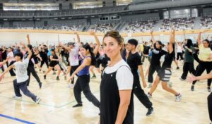 Uno de los espectáculos más esperados de la Fiesta Nacional del Sol es el show artístico que se realizará en el Velódromo Vicente Chancay los días 20, 21 y 22 de noviembre. Un gran equipo trabaja intensamente en la puesta, basada en un guion de Nicolás Rodríguez y dirigida artísticamente por Belén Montilla.