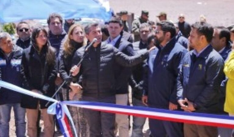 El Gobierno de San Juan confirmó que este miércoles 26 de noviembre se habilitará el Paso Internacional de Agua Negra, el corredor cordillerano que conecta la provincia con la región chilena de Coquimbo. La decisión se enmarca en un trabajo conjunto entre equipos técnicos de ambos países para garantizar un tránsito seguro durante la temporada 2025-2026.