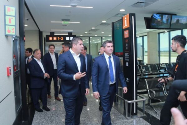 ORREGO INAUGURÓ LA MODERNIZACIÓN DEL AEROPUERTO DOMINGO FAUSTINO SARMIENTO