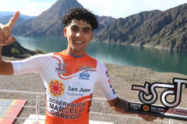 TOMÁS CONTTE SE QUEDÓ CON LA CONTRARRELOJ Y ES LÍDER DE LA VUELTA A SAN JUAN