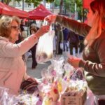Este viernes 27 de marzo se llevará a cabo la tercera edición de la Feria de Pascuas en el predio del Parque Belgrano, ubicado en la intersección de 25 de Mayo y Las Heras. El evento se desarrollará de 19 a 23 horas y contará con la participación de más de 150 emprendedores.