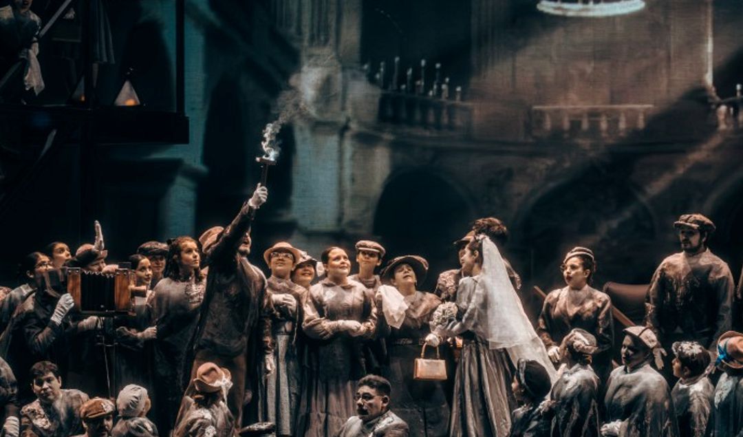 El Teatro del Bicentenario de San Juan fue incluido en la edición especial OLA 2026 de la revista Ópera Actual, una de las publicaciones más prestigiosas del ámbito lírico a nivel mundial.