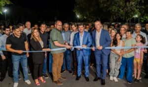 El gobernador Marcelo Orrego encabezó la inauguración de la primera etapa de la intervención integral en el paraje Difunta Correa, ubicado en Vallecito, departamento Caucete. Las obras representan un paso fundamental para la puesta en valor de uno de los centros de fe más importantes de San Juan.
