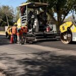 El Ministerio de Infraestructura, Agua y Energía, a través de la Dirección Provincial de Vialidad, inició una nueva etapa de repavimentación sobre avenida Libertador, en el tramo comprendido entre calle Pueyrredón y la Ruta Provincial 170, en Alto de Sierra. Se trata de un corredor clave que conecta los departamentos Capital, Santa Lucía y San Martín.