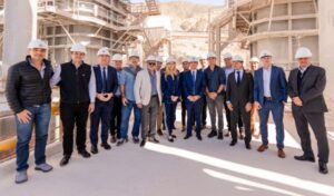 El Día de la Minería volvió a reunir a importantes figuras políticas y empresariales en San Juan, consolidando a la provincia como uno de los grandes polos productivos del país. La jornada incluyó recorridas institucionales y actividades vinculadas al crecimiento de la industria minera y energética.