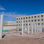 El Gobierno de San Juan avanza en un proceso de descentralización sanitaria con el objetivo de acercar más servicios médicos a los departamentos alejados y reducir la demanda sobre los grandes hospitales de la capital provincial.