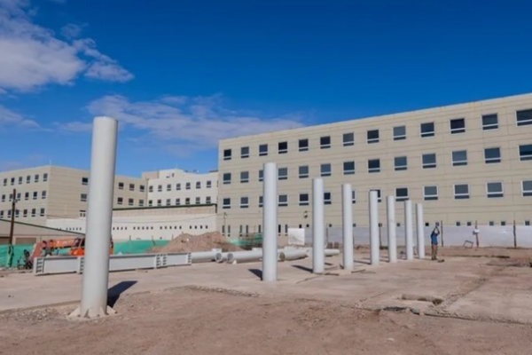 SAN JUAN FORTALECE LA SALUD PÚBLICA CON MÁS CIRUGÍAS Y SERVICIOS EN EL INTERIOR