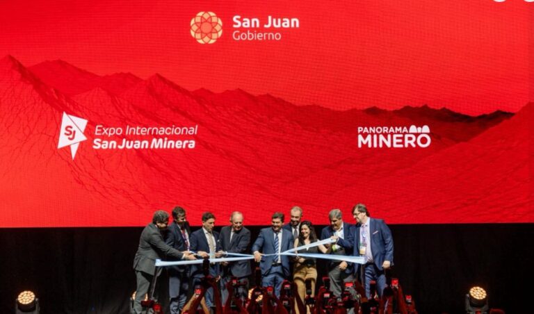 El gobernador de San Juan, Marcelo Orrego, dejó inaugurada una nueva edición de la Expo San Juan Minera 2026, uno de los encuentros más importantes del país vinculados a la industria minera. El evento, organizado por Panorama Minero, reúne a empresarios, inversores, especialistas y delegaciones nacionales e internacionales.