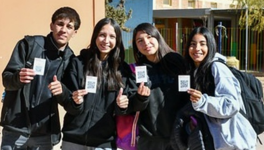 Con el objetivo de conocer en profundidad las realidades emocionales de los jóvenes, comenzó en Calingasta la implementación del “Proyecto Integrado de Salud Mental”, una iniciativa destinada a relevar indicadores vinculados al bienestar psicológico de estudiantes de entre 13 y 17 años.