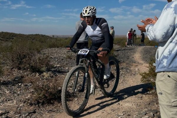 LA CLÁSICA NIKIZANGA REUNIÓ A CIENTOS DE CICLISTAS EN LA DIFUNTA CORREA