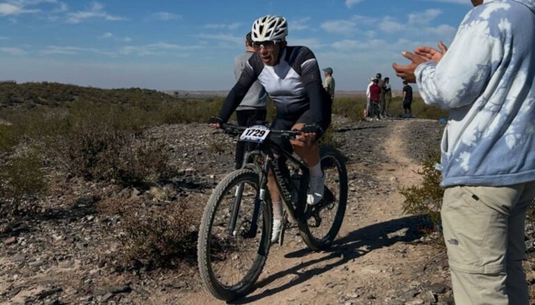 La tercera fecha del Campeonato Sanjuanino de Mountain Bike tuvo como escenario el Parador Difunta Correa, donde se disputó una nueva edición de la tradicional Clásica Nikizanga. La competencia reunió a hombres y mujeres de distintas edades en una jornada marcada por el deporte y el contacto con los paisajes característicos de San Juan.