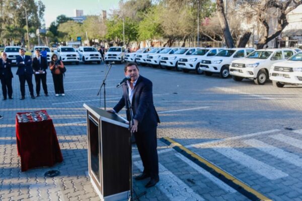 ORREGO RENOVÓ LA FLOTA DE OBRAS SANITARIAS CON 30 NUEVAS UNIDADES